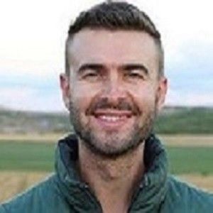 Meet your Posher, James